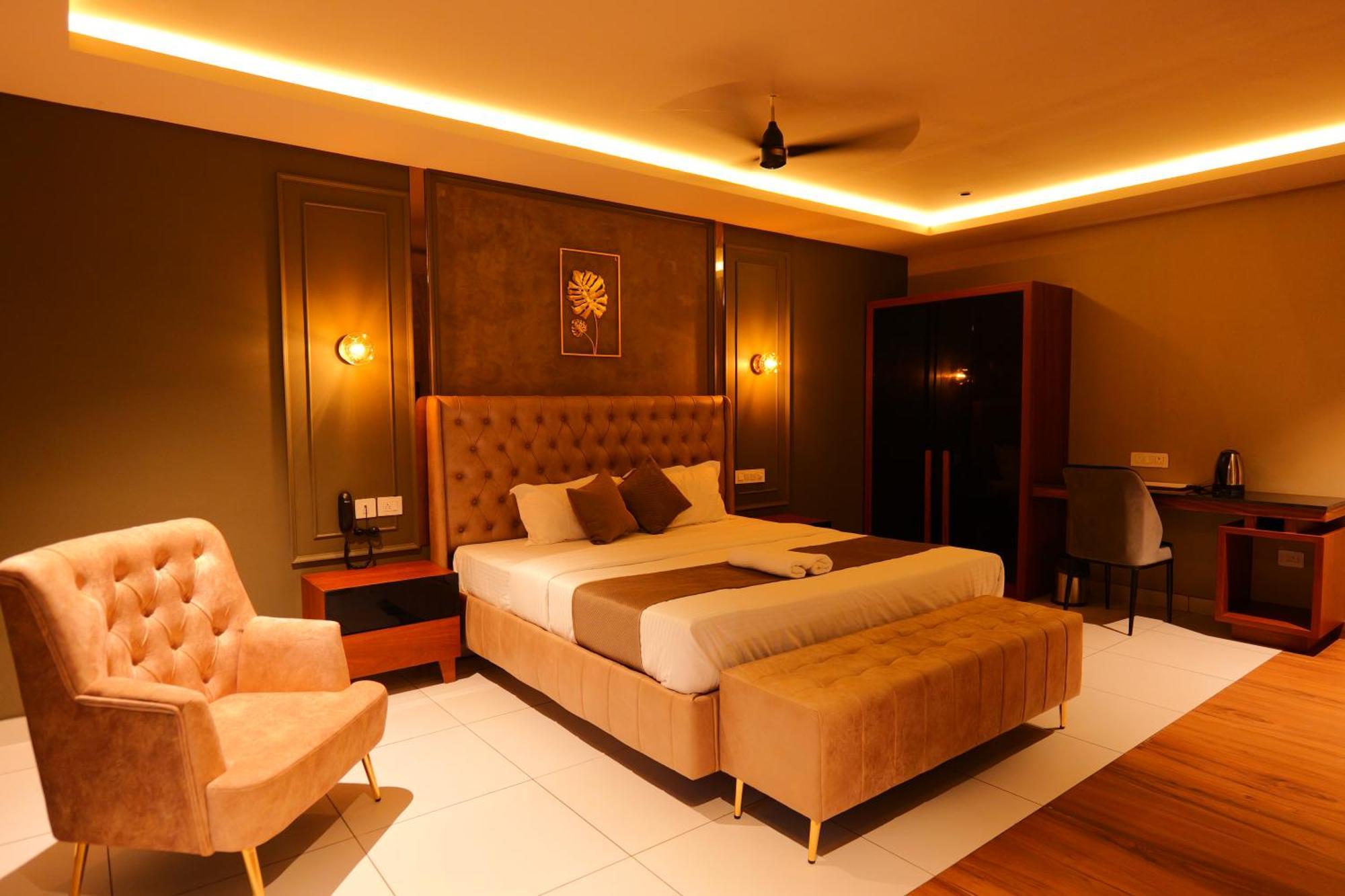 Hotel Classico International Kannangad Exterior foto