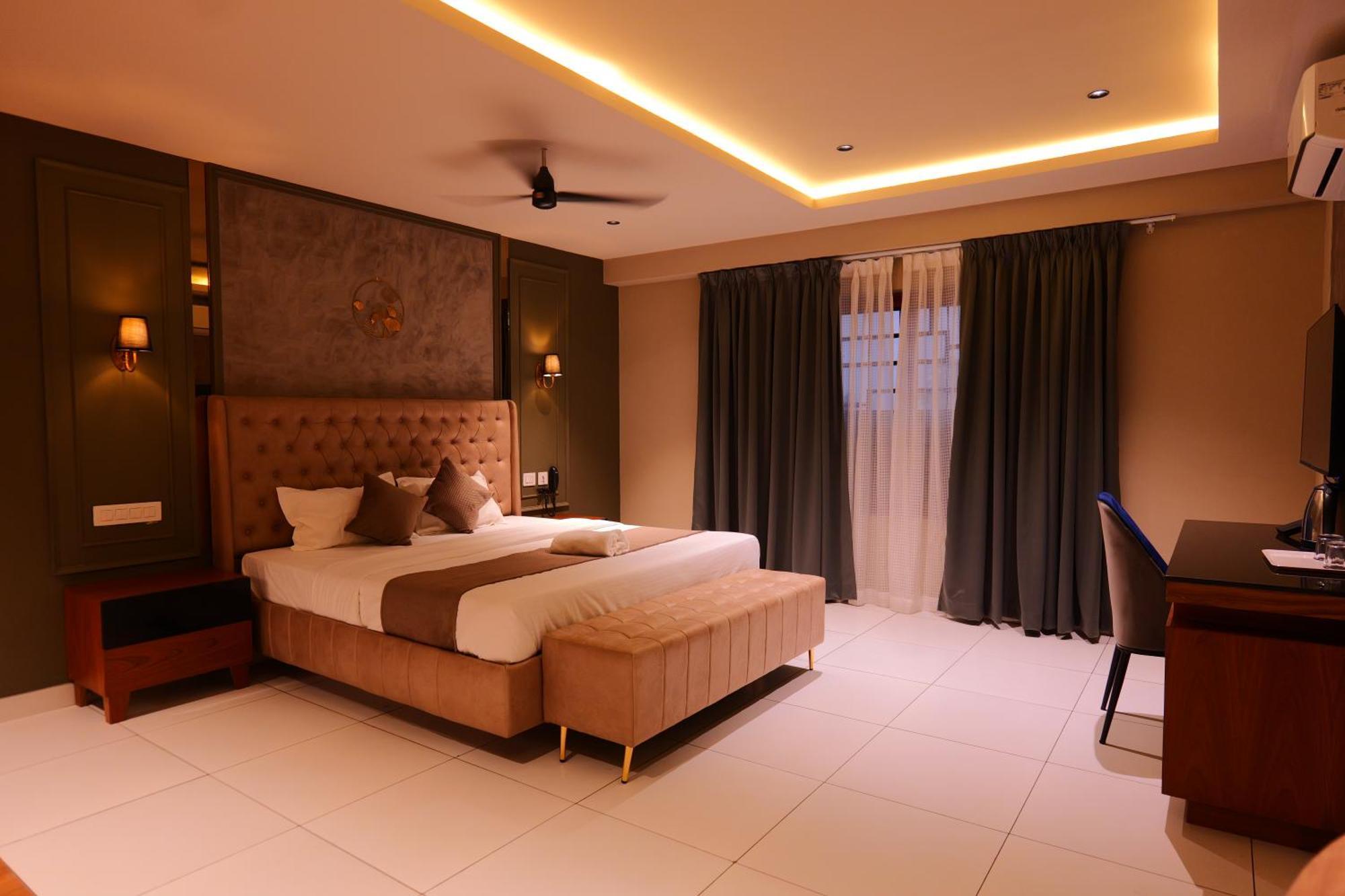 Hotel Classico International Kannangad Exterior foto